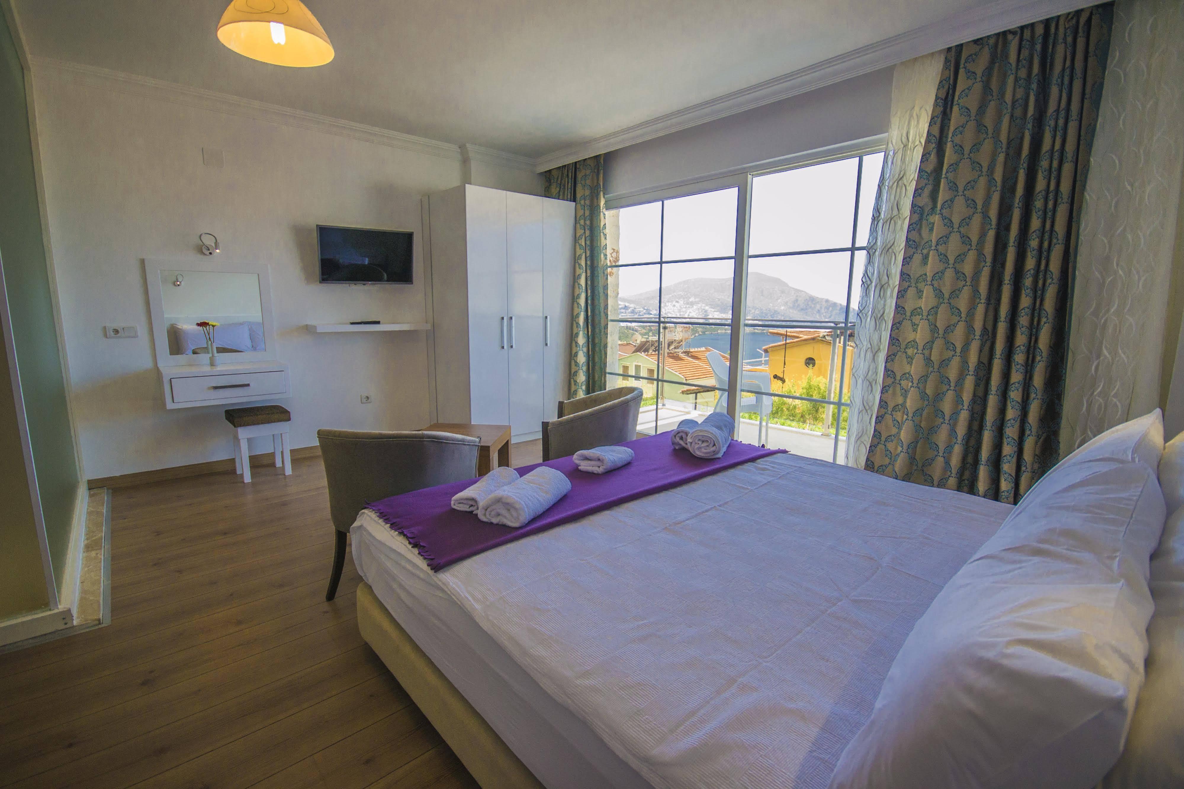 Kelebek Studio Apartments Kalkan Luaran gambar